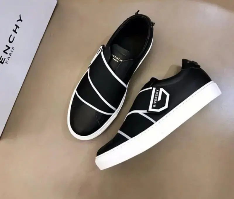 Givenchy Sneakers 4