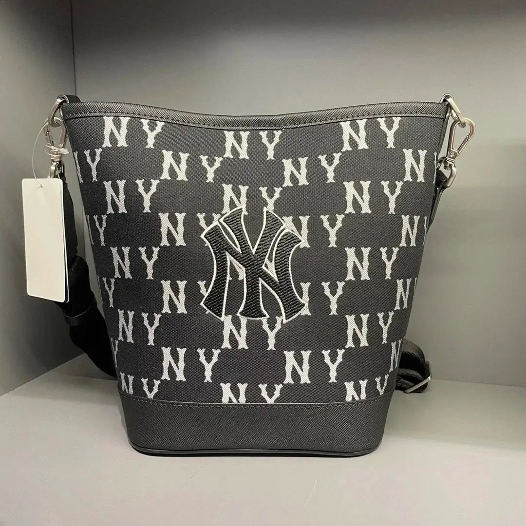 Jordan bag   (40 CP) 2